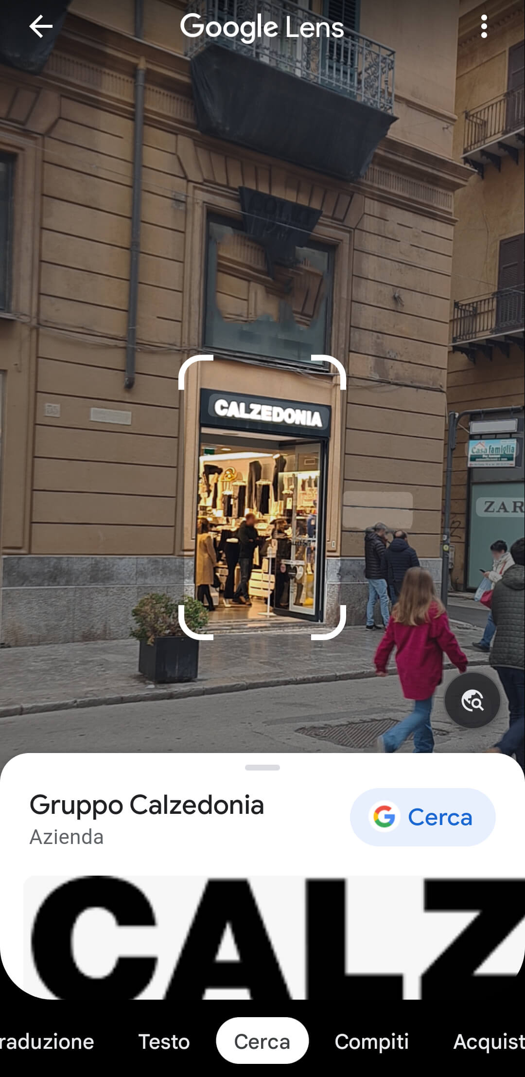 Tradurre testi da foto identificazione negozi luoghi google lens